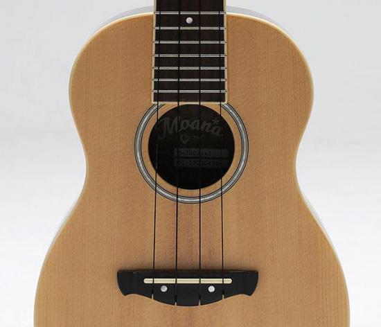 Moana M-70/CNS - ukulele koncertowe ze Świerku i Czarnego Orzecha